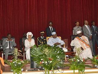 REFORMES INSTITUTIONNELLES