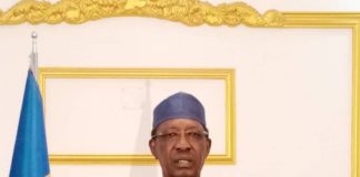 Photo du Maréchal du Tchad, CF PR Dir Com