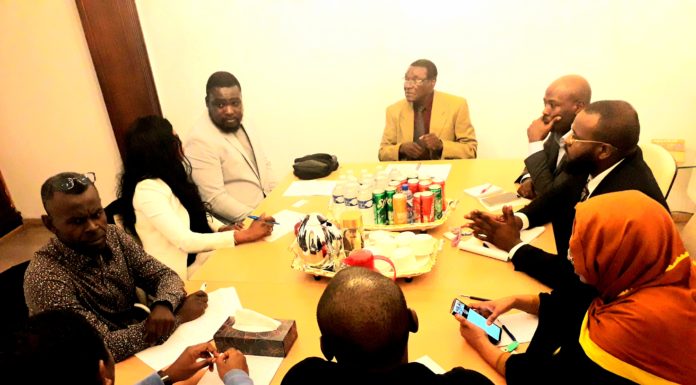 La DIASPORA TCHADIENNE DU BENELUX (DTB ASBL) en de visite de travail à l’Ambassade